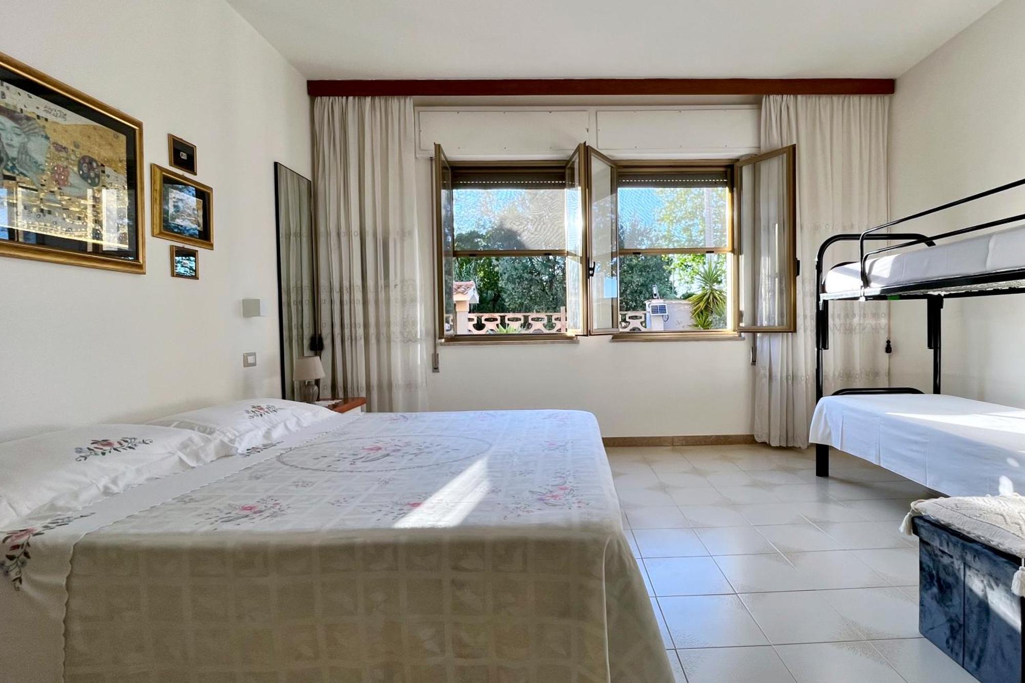 Gocciadoro Guest Apartment Solanas  外观 照片