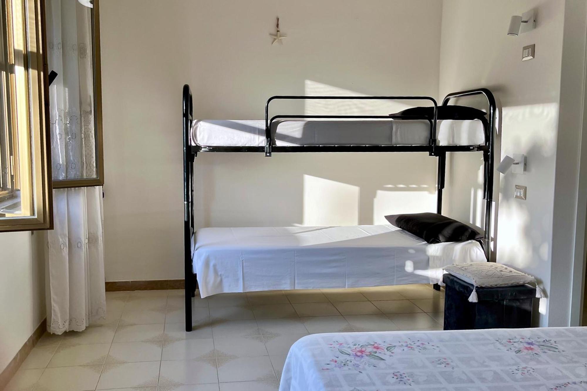 Gocciadoro Guest Apartment Solanas  外观 照片